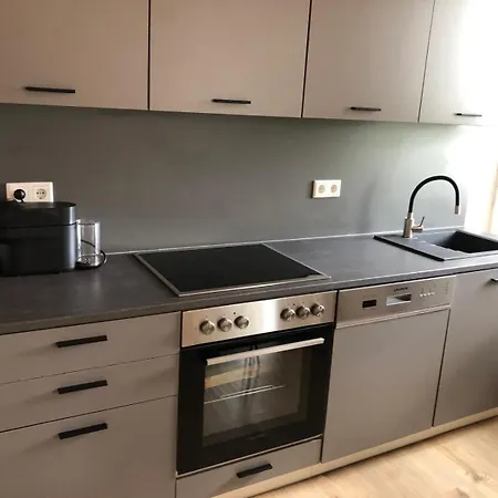 Appartement Beautiful New Central 3 Bedroom For 6 Guests Düsseldorf